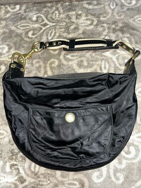 バッグ COACH Vintage Leather Black Shoulder Bag m_690fae22dbd8f0179f339141.jpg